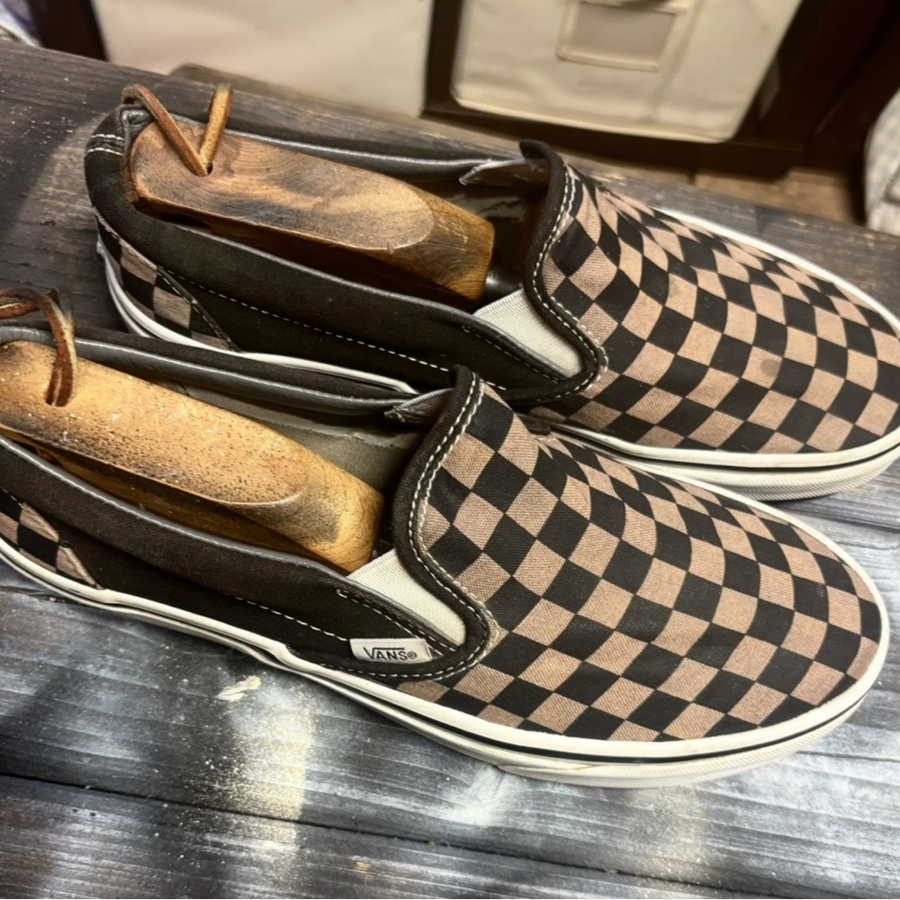 Vans women Checkered Slip-On Shoes - Brown and Black size 7 good condition
